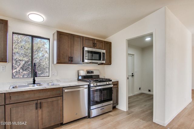 8777 E Ellsworth Lane, Hereford, AZ 85615