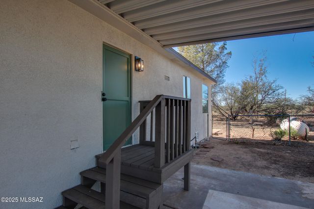 8777 E Ellsworth Lane, Hereford, AZ 85615