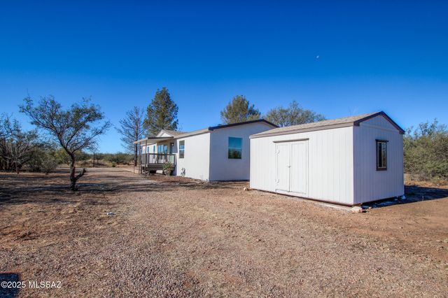 8777 E Ellsworth Lane, Hereford, AZ 85615