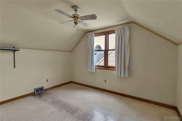 175 Margaret Road, Amherst, NY 14226