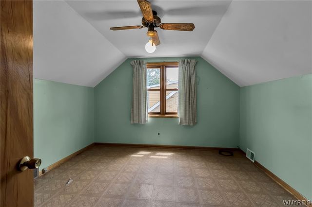 175 Margaret Road, Amherst, NY 14226