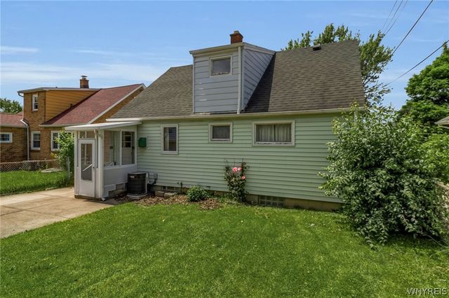 175 Margaret Road, Amherst, NY 14226