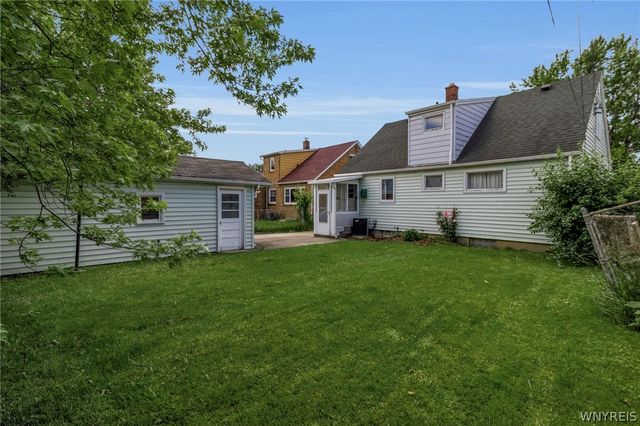 175 Margaret Road, Amherst, NY 14226