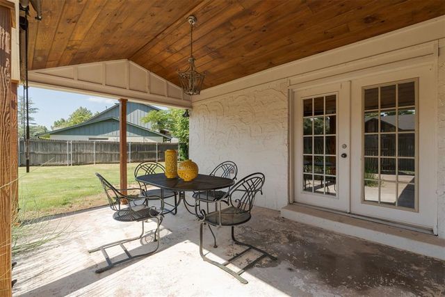 2933 Prairie Rose Court, Oklahoma City, OK 73120