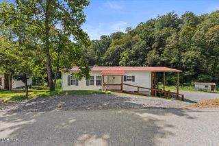 825 Old Blairs Gap Road, Kingsport, TN 37660