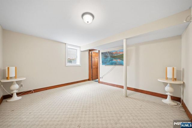 26 Wostbrock Lane, Midland Park, NJ 07432