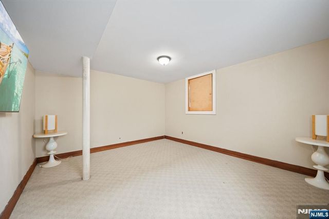 26 Wostbrock Lane, Midland Park, NJ 07432