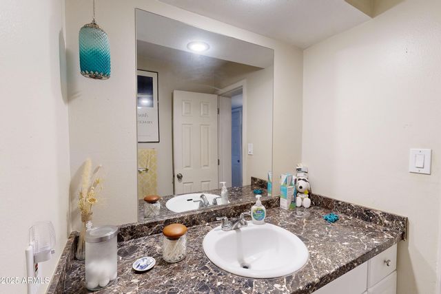 4217 N 106TH Drive, Phoenix, AZ 85037