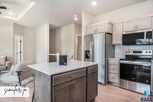 9205 W Counsel St Street, Sioux Falls, SD 57106