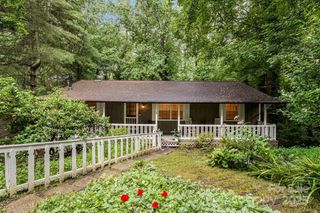 3 Shadywood Circle, Asheville, NC 28803