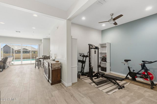 18931 W LAUREL Lane, Surprise, AZ 85388