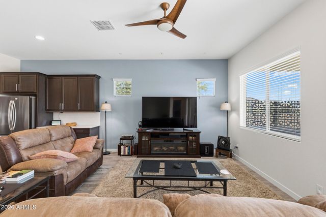 18931 W LAUREL Lane, Surprise, AZ 85388