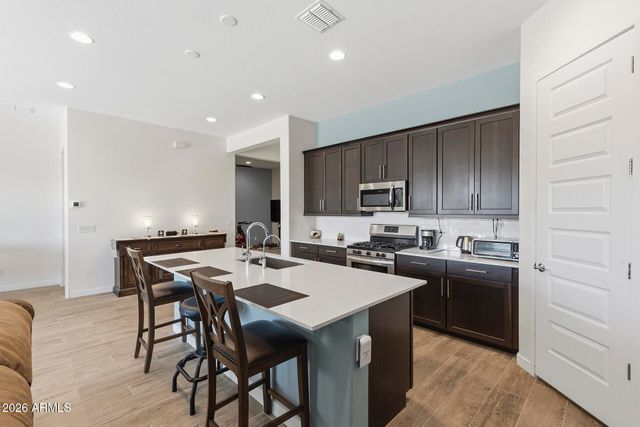 18931 W LAUREL Lane, Surprise, AZ 85388