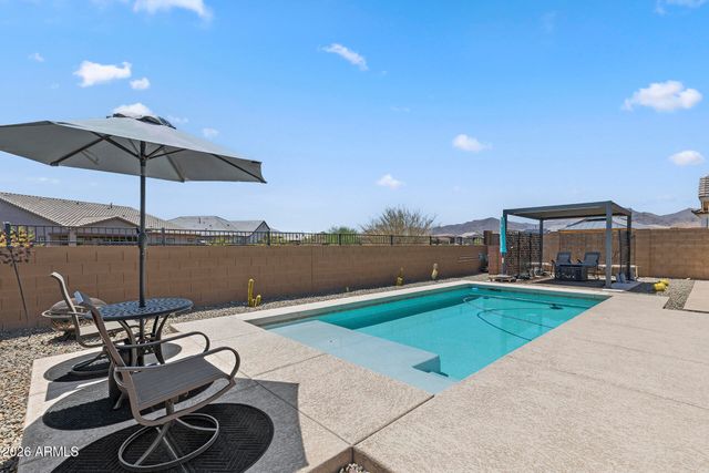 18931 W LAUREL Lane, Surprise, AZ 85388