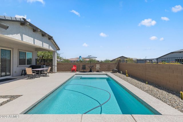 18931 W LAUREL Lane, Surprise, AZ 85388