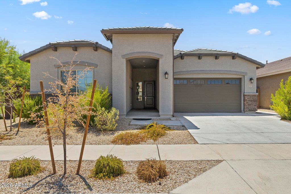 18931 W LAUREL Lane, Surprise, AZ 85388