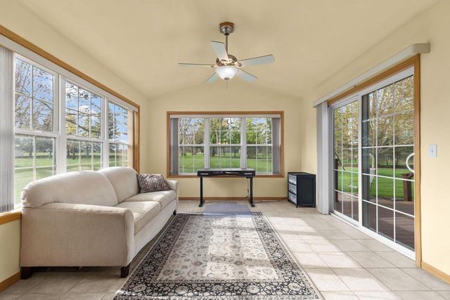 2375 SMOKE TREE ROAD, Neenah, WI 54956