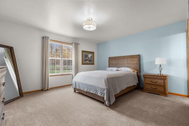 2375 SMOKE TREE ROAD, Neenah, WI 54956