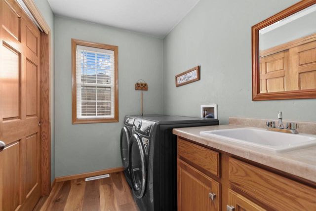 2375 SMOKE TREE ROAD, Neenah, WI 54956