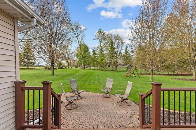2375 SMOKE TREE ROAD, Neenah, WI 54956