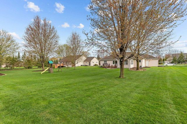 2375 SMOKE TREE ROAD, Neenah, WI 54956
