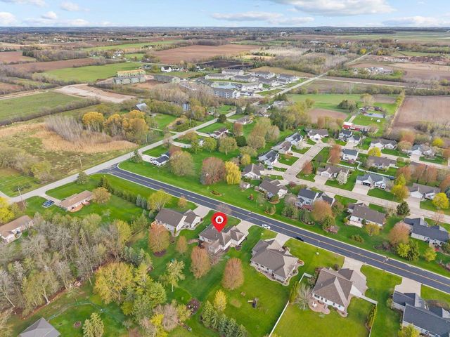 2375 SMOKE TREE ROAD, Neenah, WI 54956