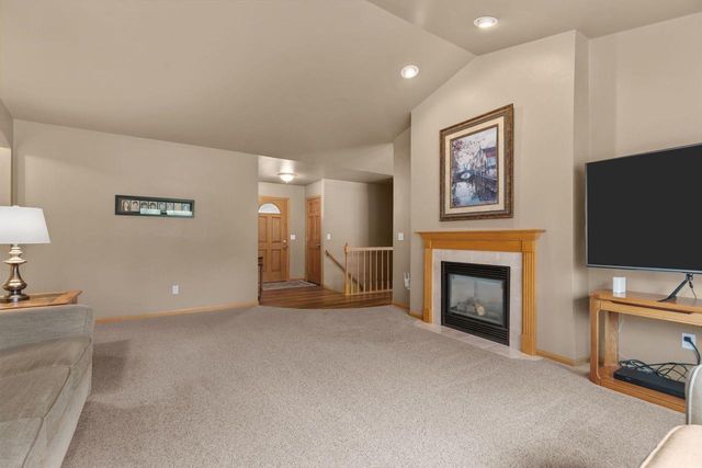 2375 SMOKE TREE ROAD, Neenah, WI 54956