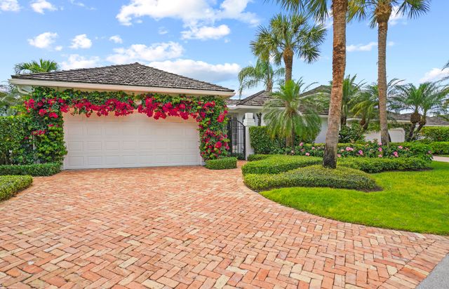 2479 Muir Circle, Wellington, FL 33414