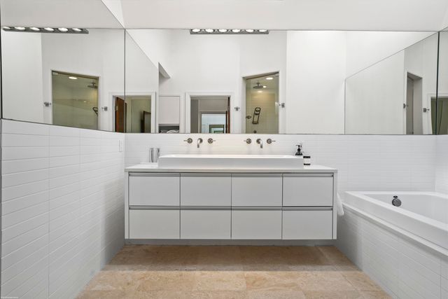 2479 Muir Circle, Wellington, FL 33414