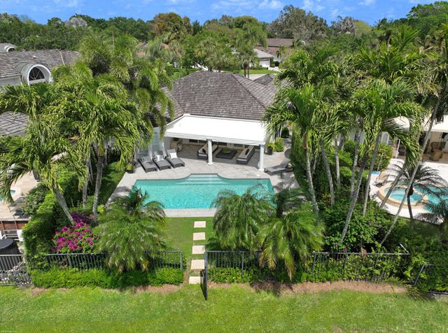 2479 Muir Circle, Wellington, FL 33414