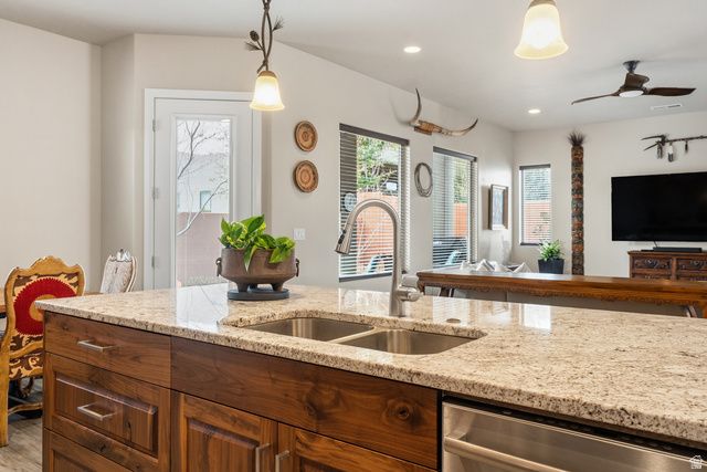 5275 W 3180 S, Hurricane, UT 84737