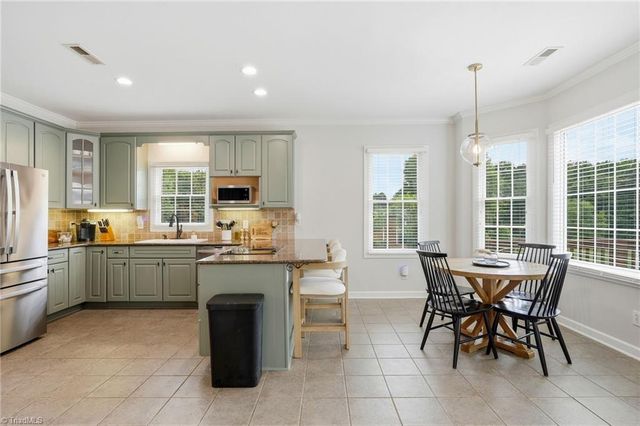 230 Deer Path Lane, Lexington, NC 27295