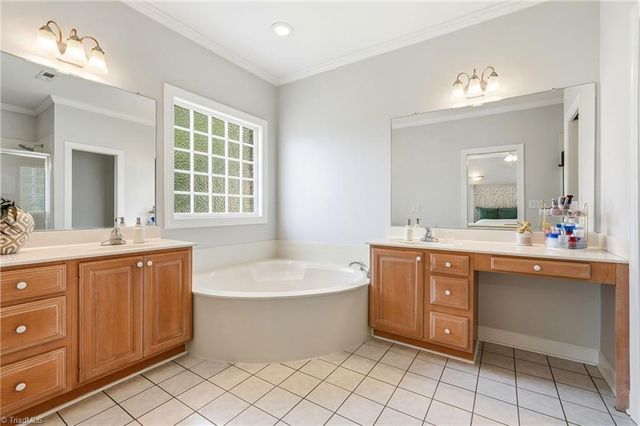 230 Deer Path Lane, Lexington, NC 27295