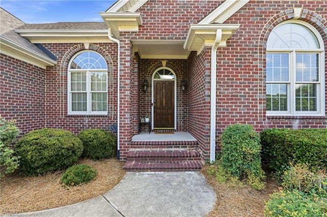 230 Deer Path Lane, Lexington, NC 27295