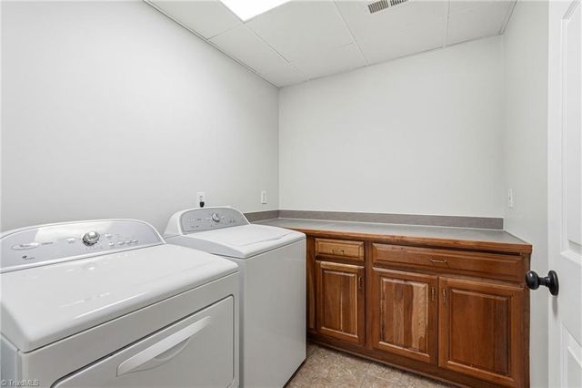 230 Deer Path Lane, Lexington, NC 27295