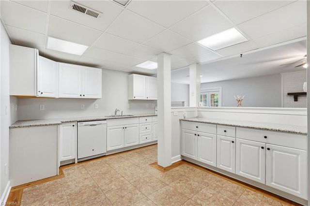 230 Deer Path Lane, Lexington, NC 27295
