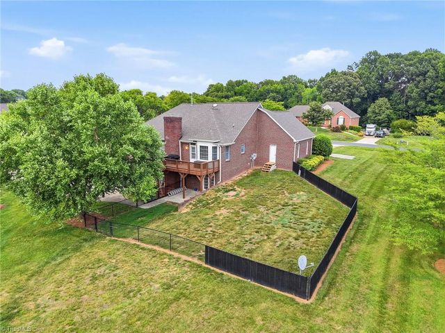 230 Deer Path Lane, Lexington, NC 27295