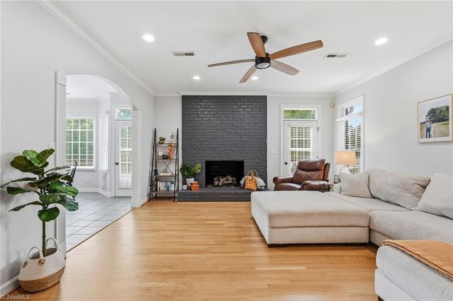 230 Deer Path Lane, Lexington, NC 27295