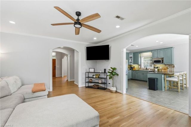 230 Deer Path Lane, Lexington, NC 27295