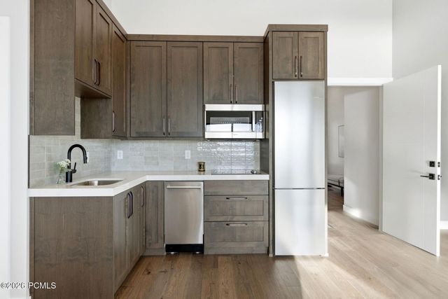 11803 N Apex Way 64, Hideout, UT 84036