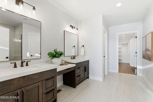 11803 N Apex Way 64, Hideout, UT 84036