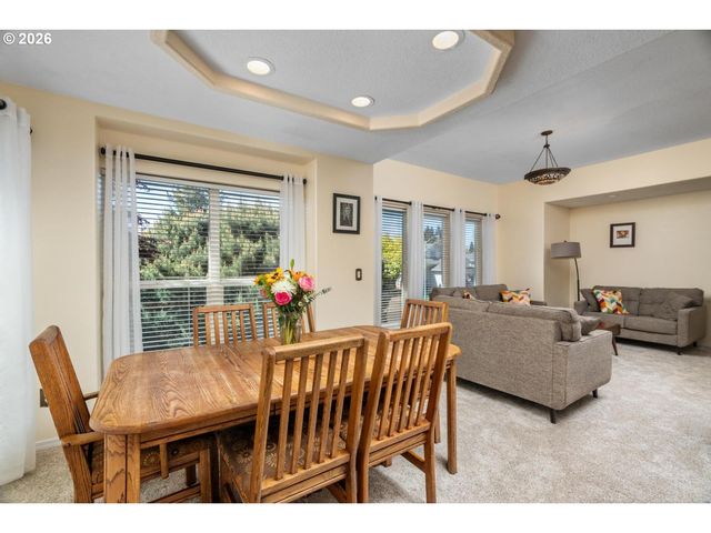 3304 Nw 116TH Way, Vancouver, WA 98685