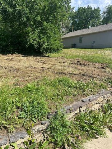 4023 Highland Avenue, Kansas City, MO 64110