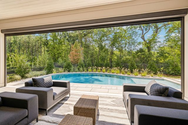 1705 Reflection Ln, Brentwood, TN 37027