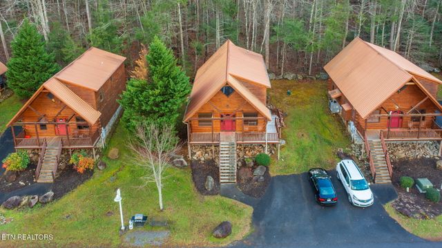 214 Forrest Loop Way, Gatlinburg, TN 37738