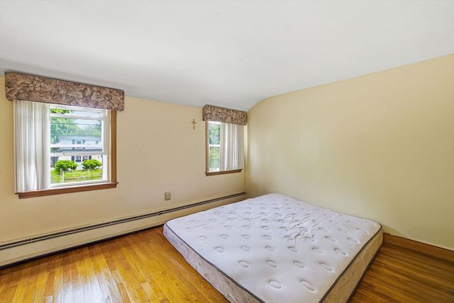 229 Summer St, Weymouth, MA 02188
