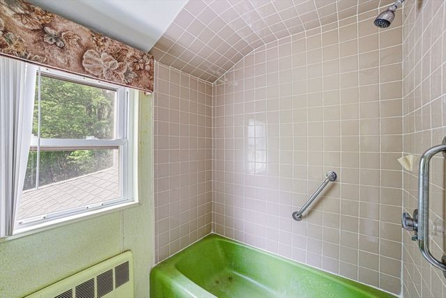 229 Summer St, Weymouth, MA 02188