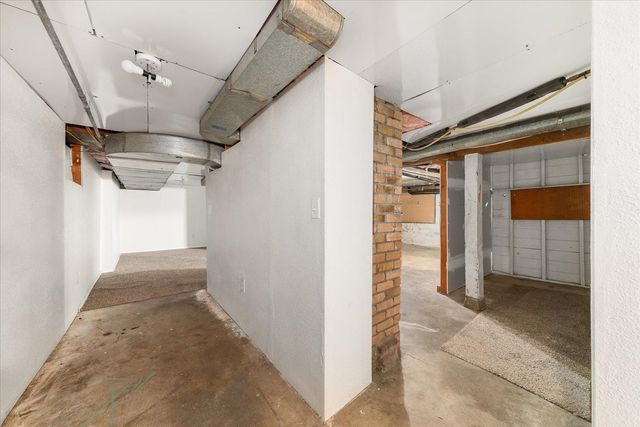 5621 N Post Street St, Spokane, WA 99205