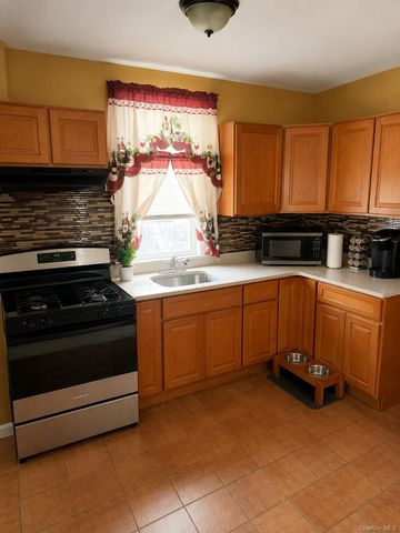 142 N 6th Avenue, Mount Vernon, NY 10550