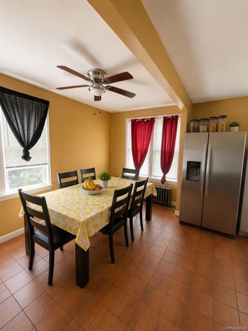 142 N 6th Avenue, Mount Vernon, NY 10550